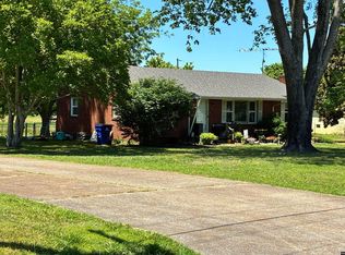 2174 Old Gardner Rd, Martin, TN 38237