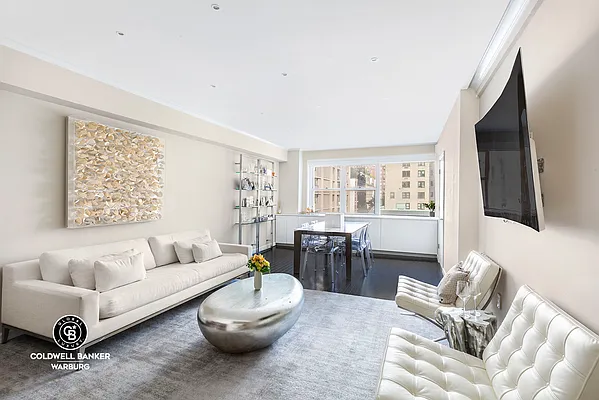 Sold by Coldwell Banker Warburg | media 9