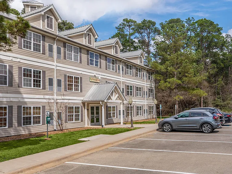 Residence at Piney Shores — Photo 17