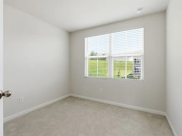 2757 Thornton Grove Blvd #100 — Photo 18