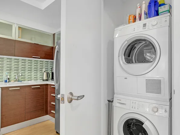 353 E. 104th Street image 7 of 16