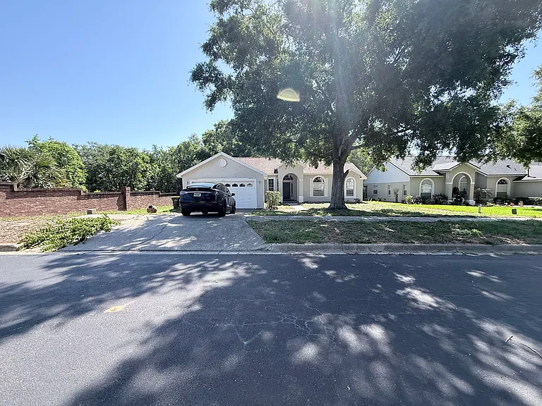2771 Cedaridge Cir — Photo 56