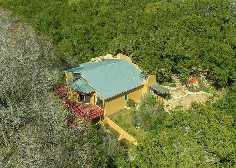 1st image of 23058 Pedernales Canyon Trl