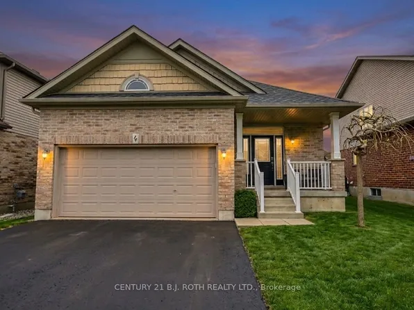 14 Stevenson St, Essa, ON L3W 0P4