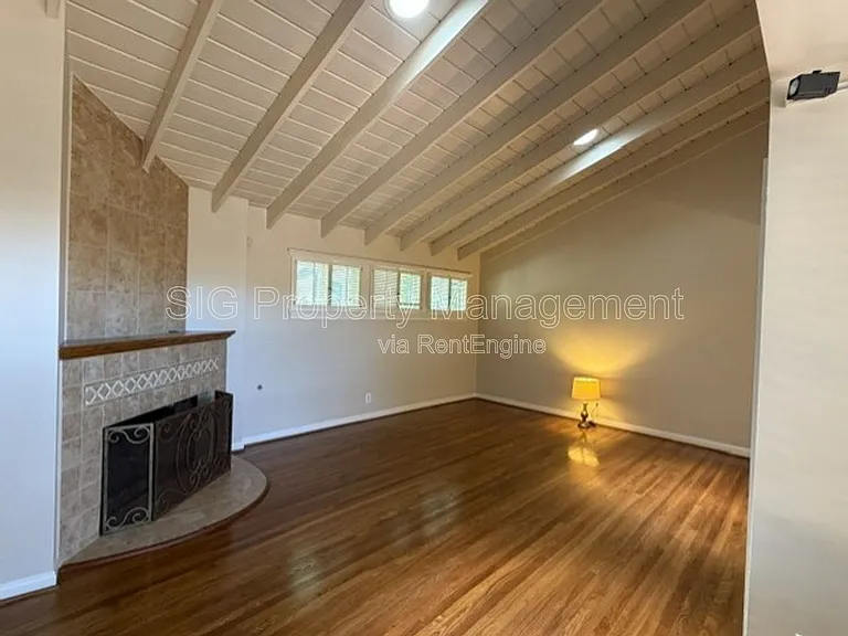3040 Orange Ave — Photo 24
