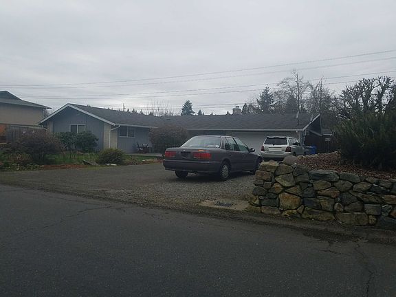 3rd image of 7014 46th Ave E