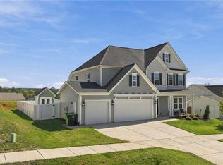 430 Brooke Hill Dr, Lewisville, NC 27023