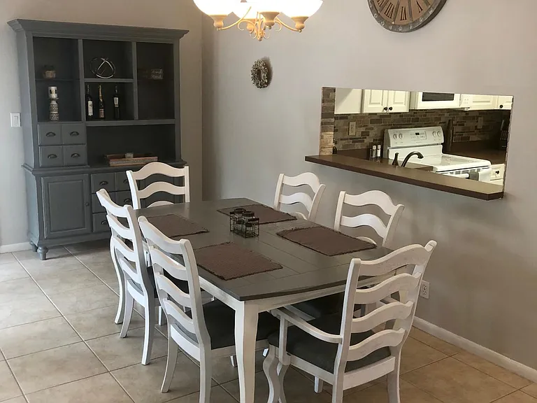2555 Bedford Mews Dr — Photo 10