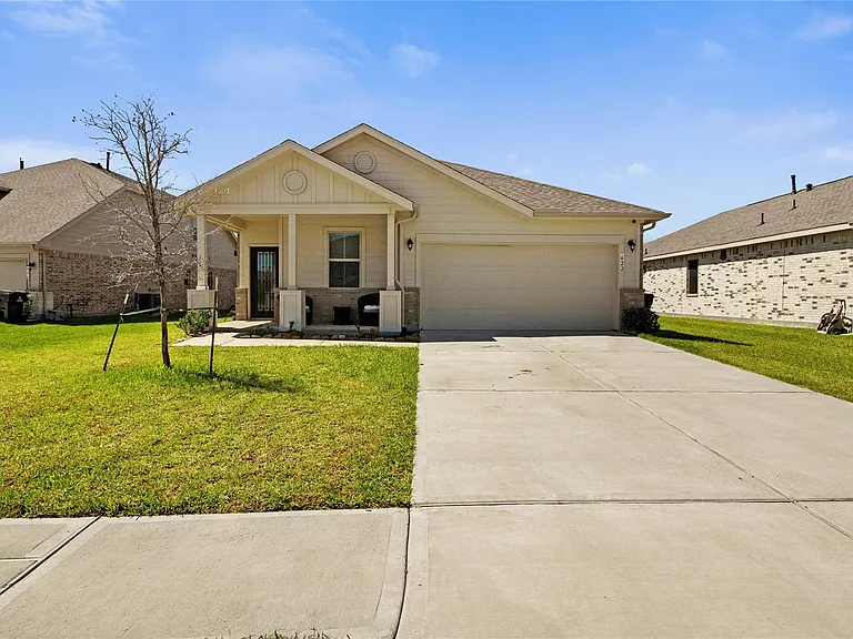 622 Little Cypress Ln — Photo 26