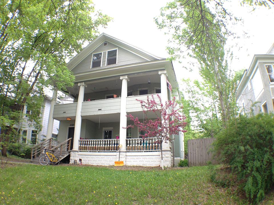 1st image of 2321 Pleasant Ave #2