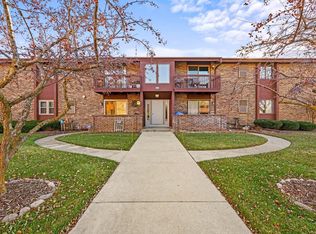 3800 Cheyenne Ct APT D, Racine, WI 53404