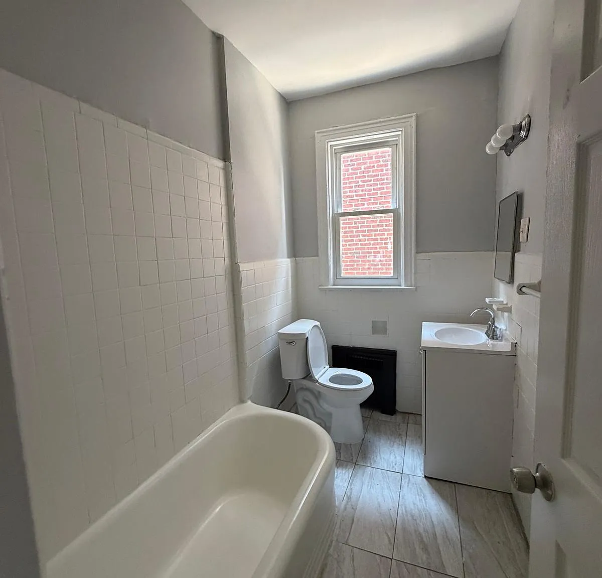 2 bed, $1,799 — Photo 4