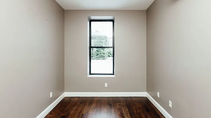 Rented by Nooklyn NYC LLC | media 50