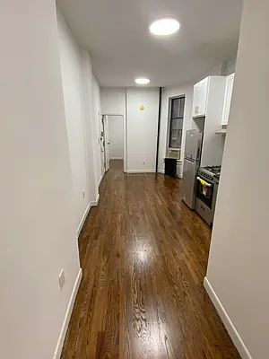 Rented by MOTION New York | media 9