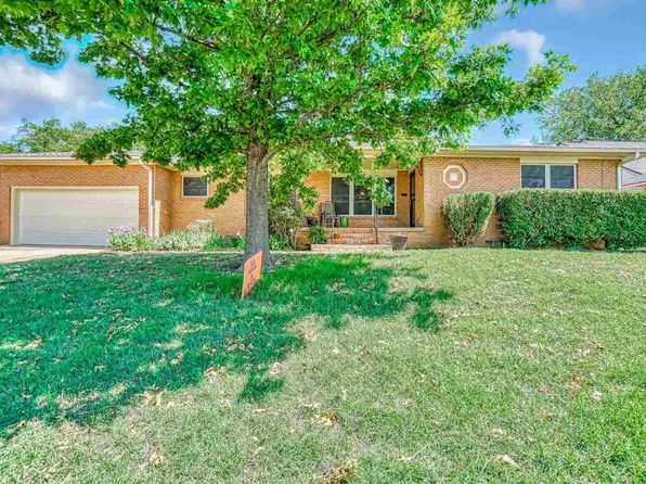 805 NW Parkview Blvd, Lawton, OK 73507