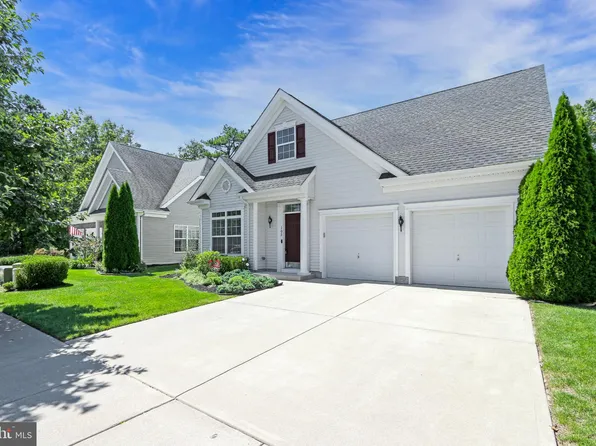 103 Violet Dr, Egg Harbor Township, NJ 08234