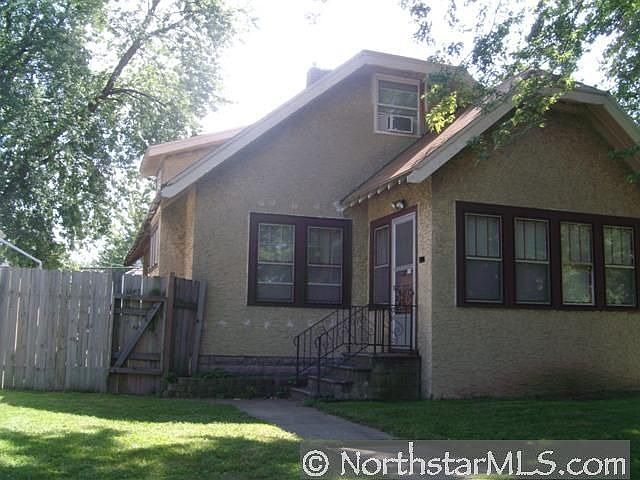2nd image of 1128 Maryland Ave E