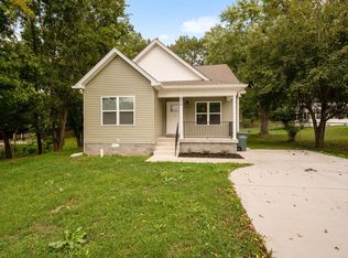 914 N Brown St, Springfield, TN 37172