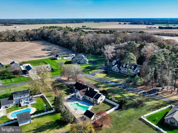 12553 Fawn Dr, Laurel, DE 19956