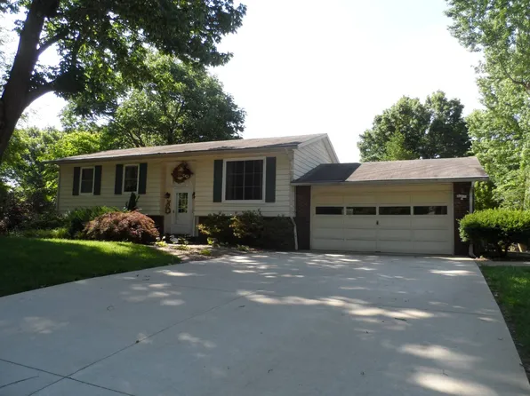 123 Annecy Ct, Tell City, IN 47586