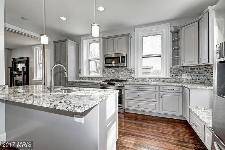 Kitchen 4