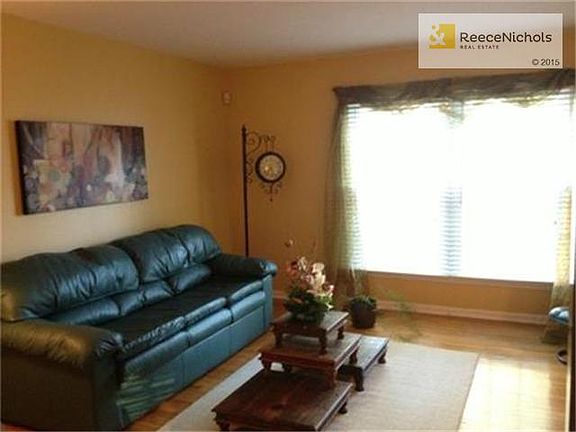 5th image of 10730 Beacon Ave