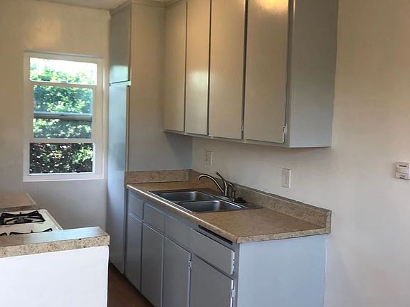 4th image of 7732 Chapman Ave #1