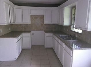 6825 England St, Houston, TX 77021