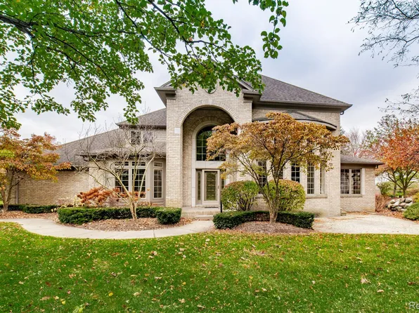 6578 Enclave Dr, Clarkston, MI 48348