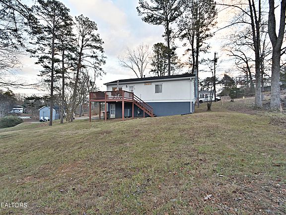 4th image of 6709 Mallard Ln