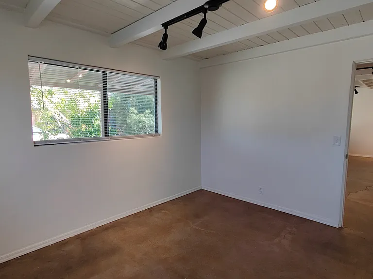 3416 N 2nd Ave — Photo 20