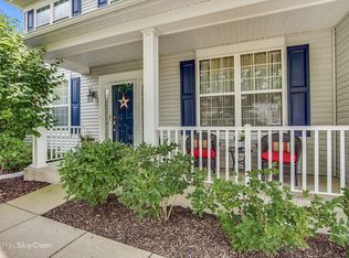 2453 Cushing Ln, Aurora, IL 60503