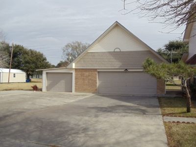 10867 Greenway Dr, Beaumont, TX, 77705