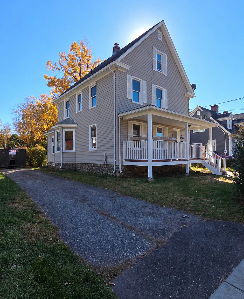 46 Roberts St — Photo 1