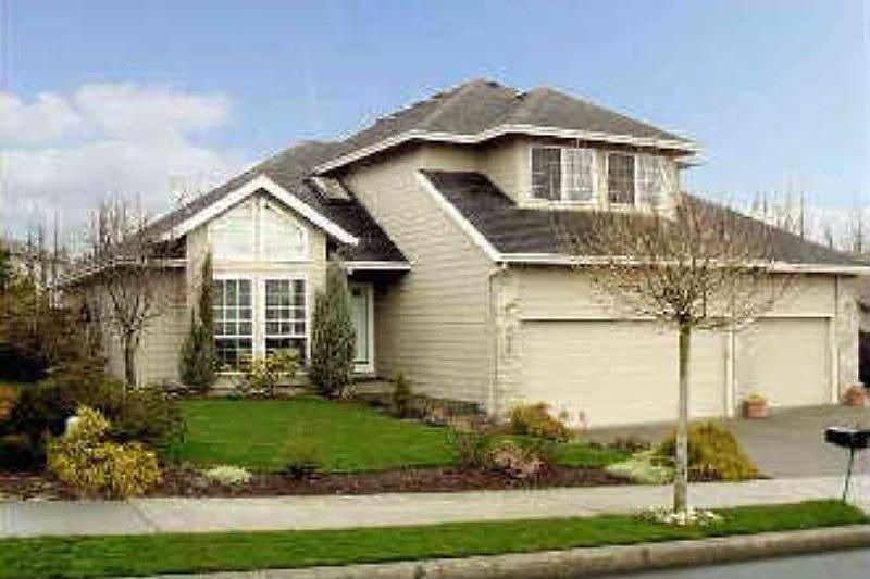 235 SW 18th, Troutdale