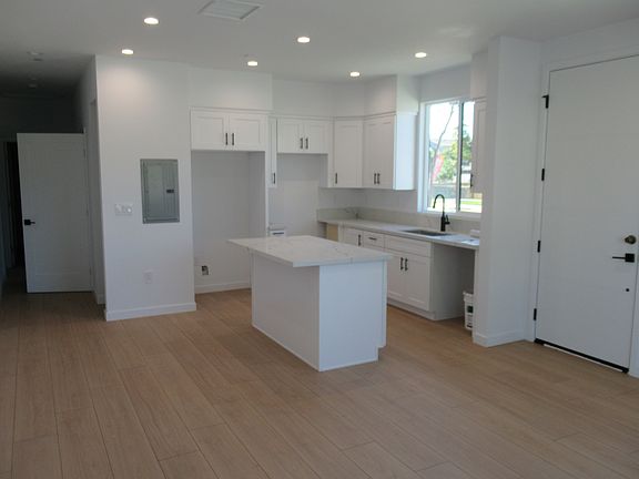 3rd image of 16410 Orchard Ave #16410