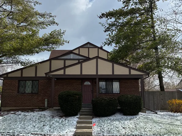 7419 Saxony Dr, West Chester, OH 45069