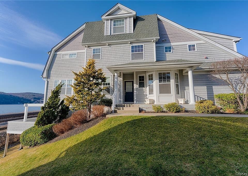 136 Hudson Pointe Dr, Poughkeepsie, NY 12601 Zillow