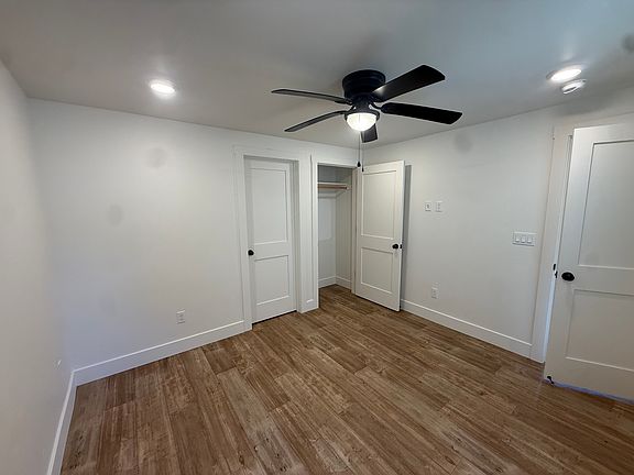 5th image of 1048 Aileen St #C