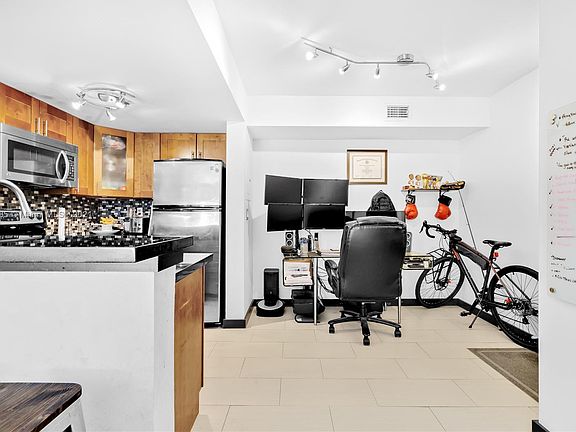 5th image of 8660 NW 6th Ln #5-212