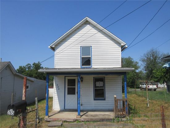 265 Taylor Ave, Washington, PA 15301