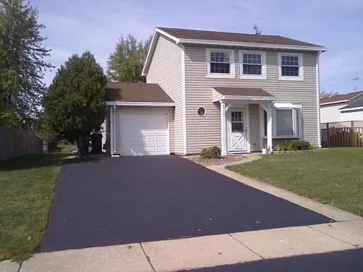 4720 Zeppelin Dr photo 1
