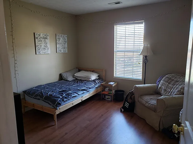 1824 Bisbee Ln — Photo 12