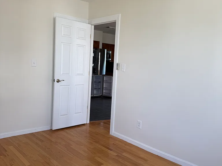 445 Waterman Ave #2 — Photo 12