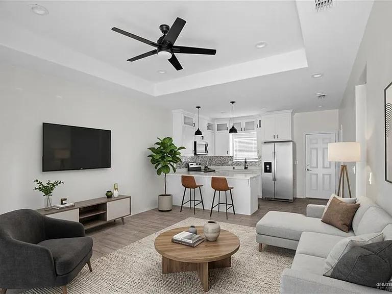 1511 Playa Dr #2 — Photo 4