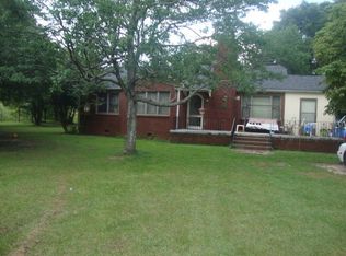 4265 Camden Hwy, Dalzell, SC 29040