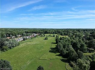 S Main St, Hubbard, OH 44425