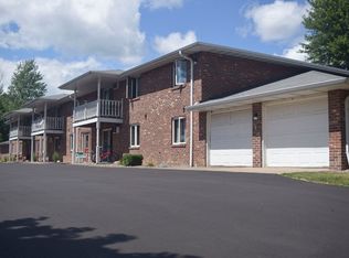1125-1131-1133 & #1135, Green Bay, WI 54303