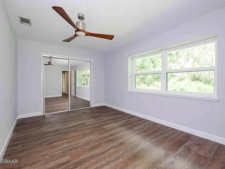 6118 Del Rio Dr — Photo 12