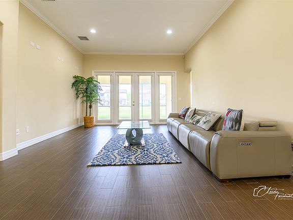 2nd image of 19305 Yellow Clover Dr
